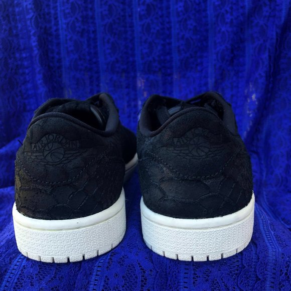 SOLD Women's Nike Jordan 1 Retro Low NS, Black Python- Size 6.5 AJ6004-010 - Picture 4 of 13